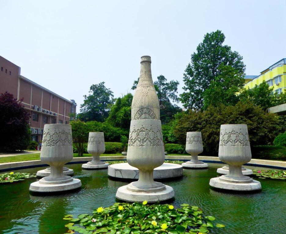 Lantian Garden Hostel Qingdao Eksteriør billede