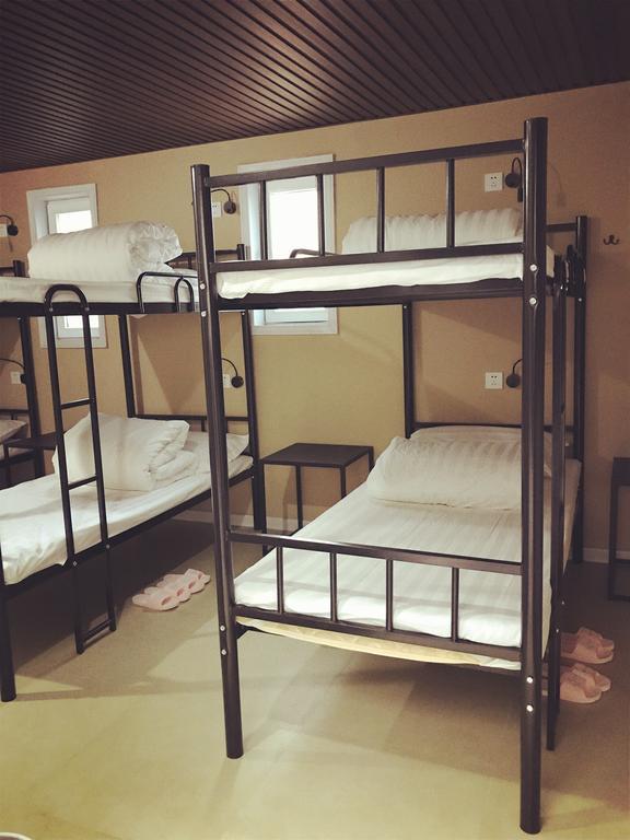 Lantian Garden Hostel Qingdao Eksteriør billede