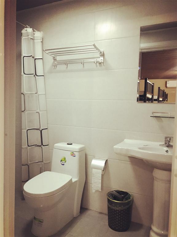 Lantian Garden Hostel Qingdao Eksteriør billede