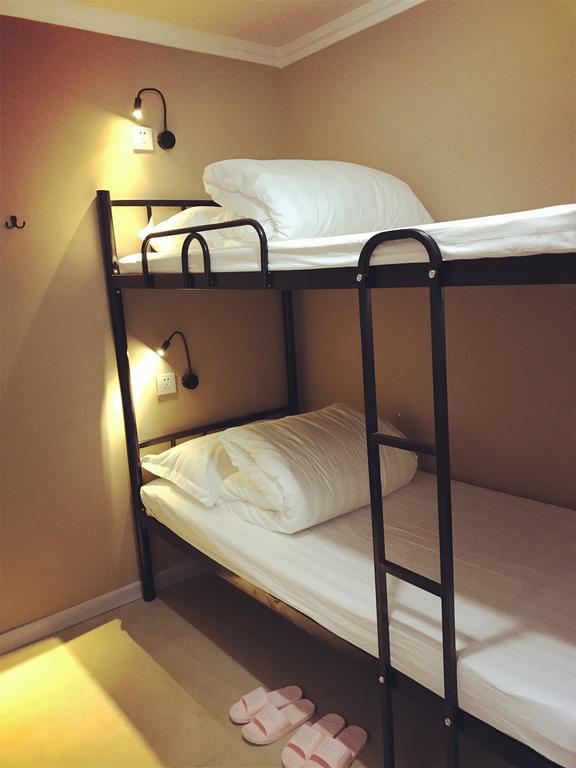 Lantian Garden Hostel Qingdao Eksteriør billede